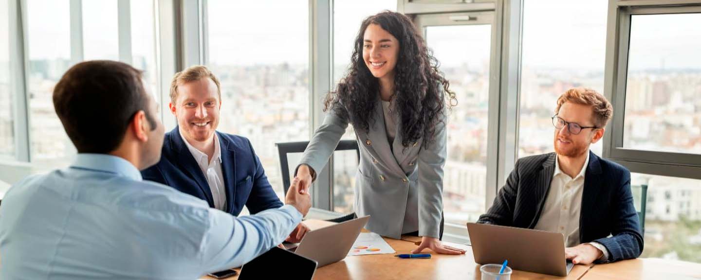 More Flexible and Fair-priced: Why Customers Turn to Younger Expert Networks